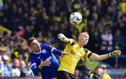 沙尔克遭遇惨败，面临困境挑战