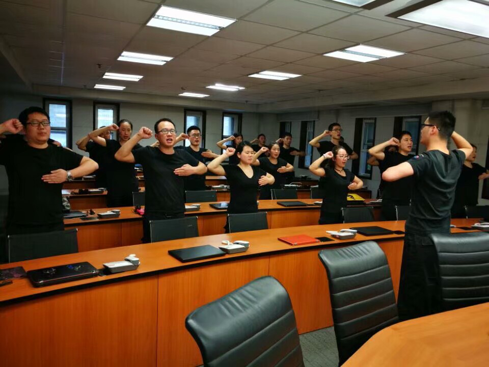 关于开拓者队长突围领队为球队带来团结力量的信息