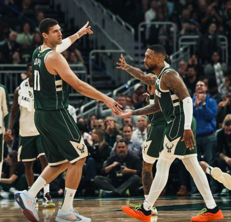 包含热火再胜雄鹿领先总决赛，成功逆袭晋级之路的词条