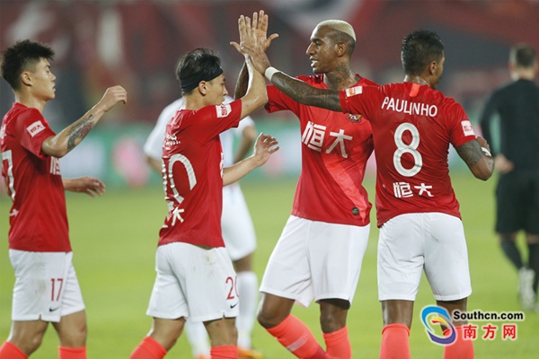 广州德比：恒大客场战胜富力，取得重要胜利的简单介绍