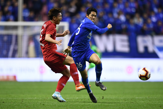 地域之争：天津天海对阵上海绿地申花，谁能称霸？